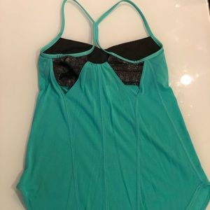Lululemon tank